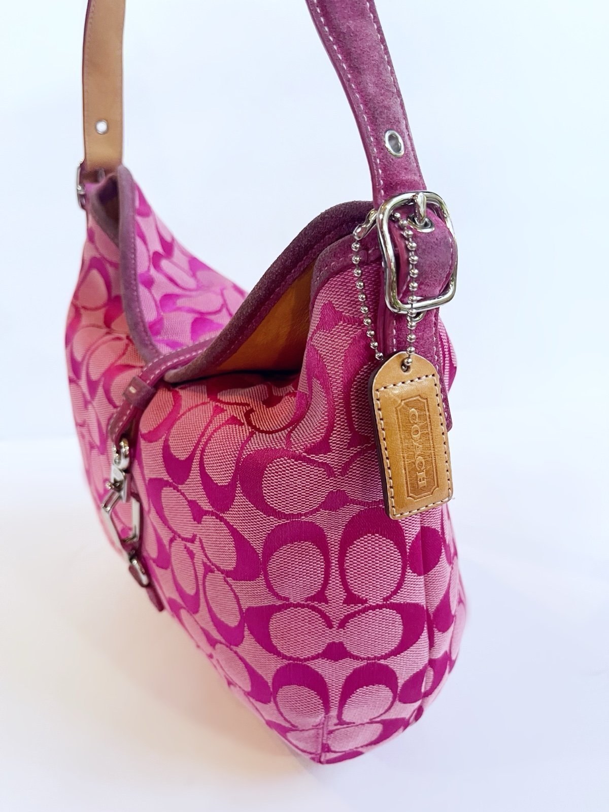 Coach Vintage Pink Signature Suede Hampton Clip Hobo Baguette Bag Purse Y2K Rare