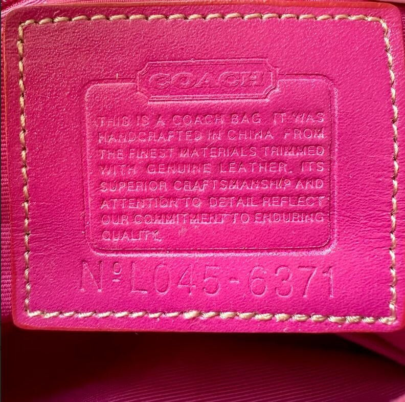 Coach Y2K Pink Hampton Signature East West Demi Baguette Shoulder Bag 6371 China