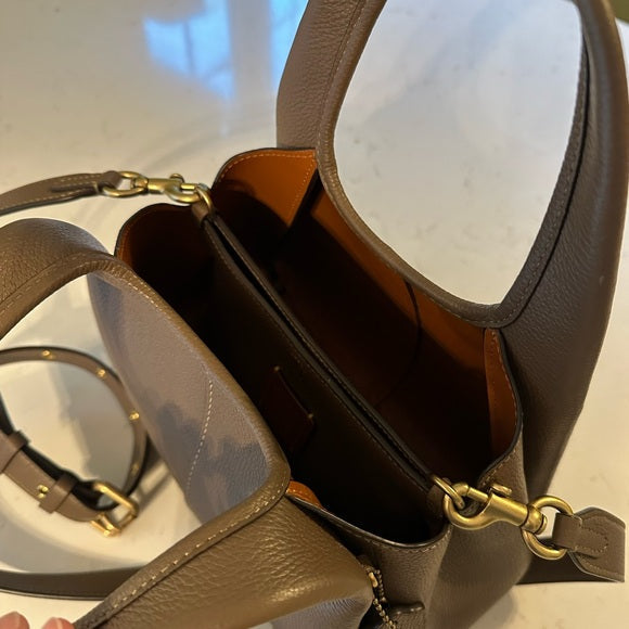 Coach Lana 23 in Dark Stone