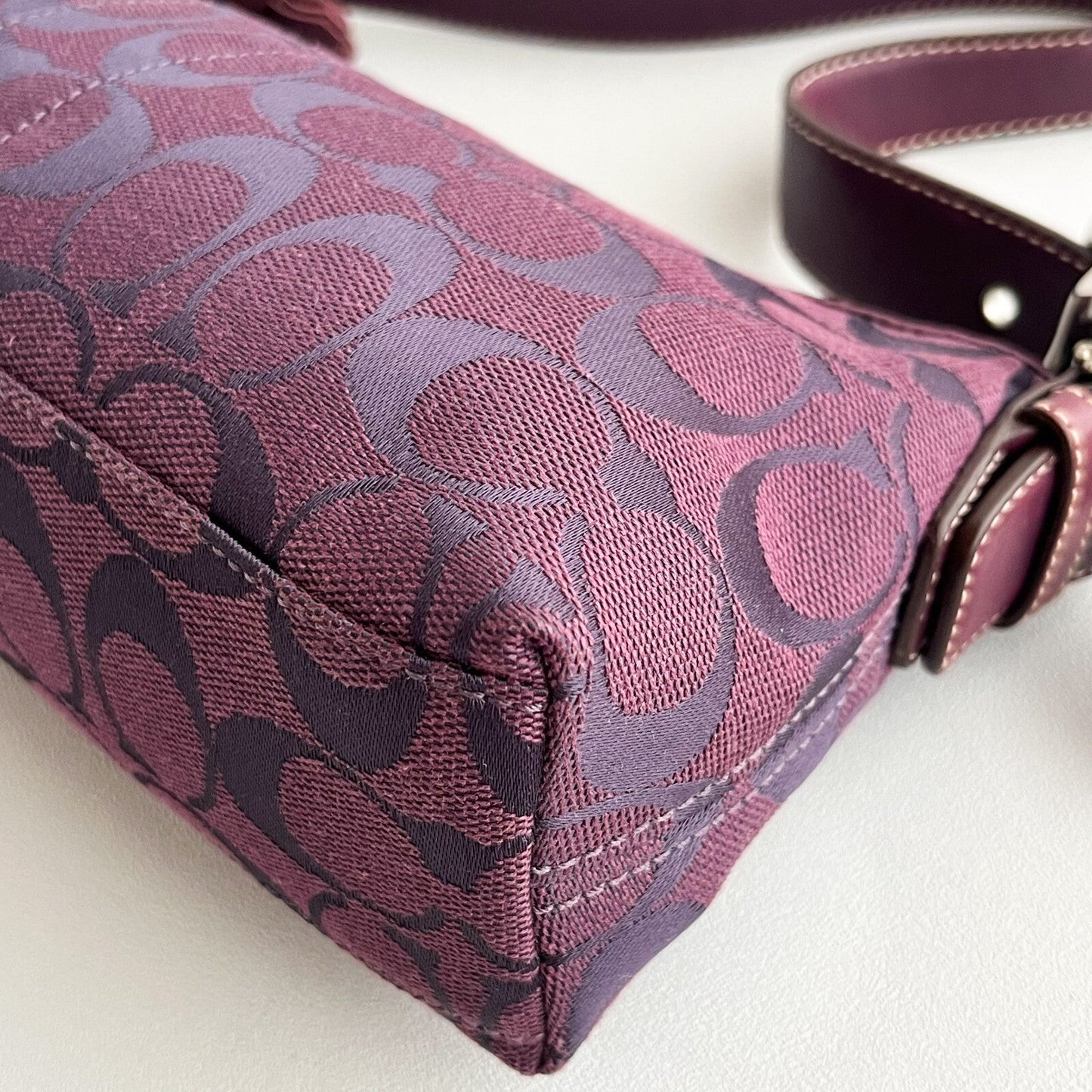 Vintage Coach East West Demi Baguette Bag 6371 Purple handbag Purse Canvas Y2K