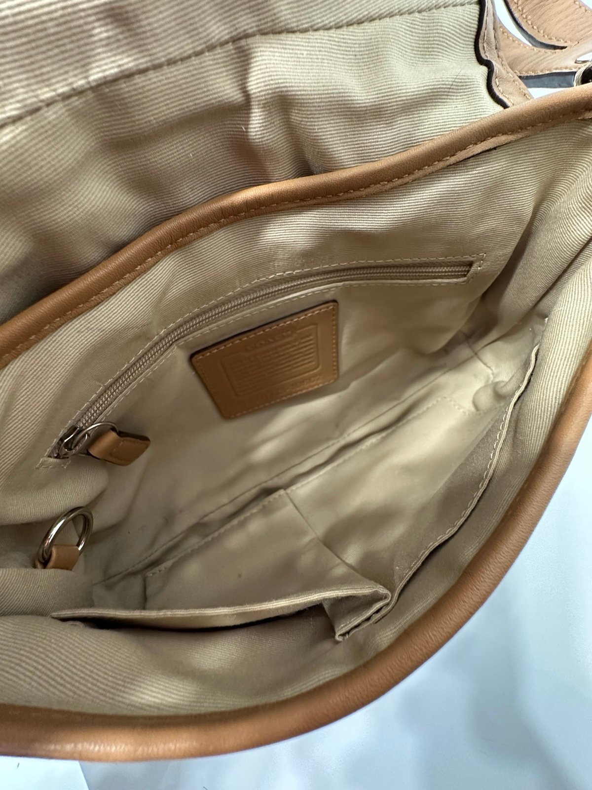 Vintage Coach Soho Shoulder Bag