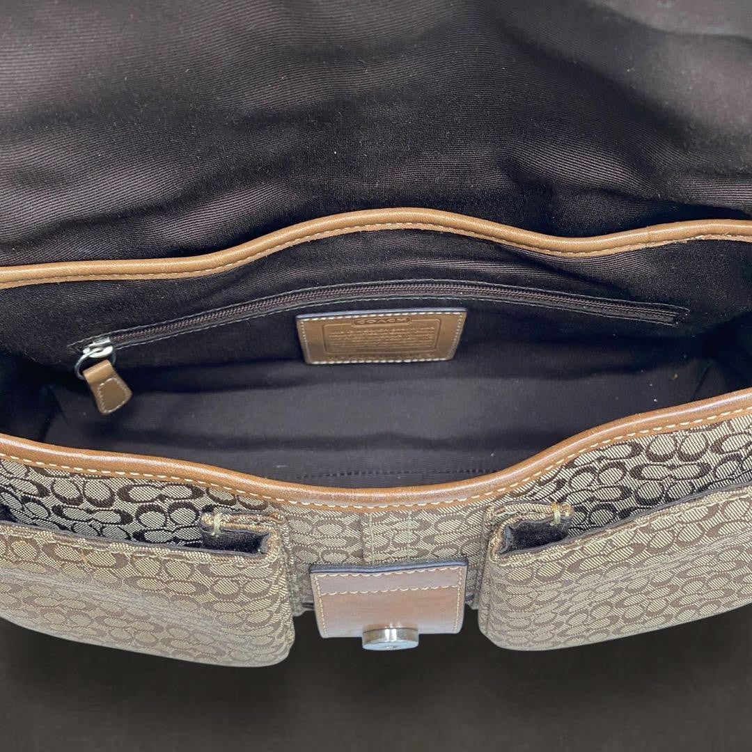 coach signature Flap Soho Shoulder bag beige brown 624