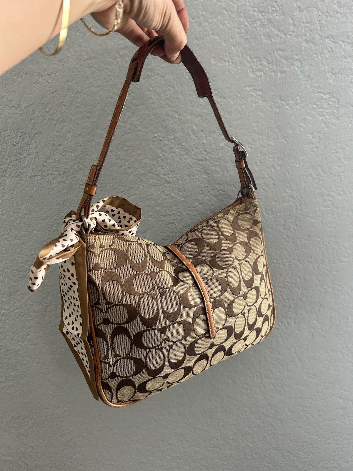 COACH Signature Clip Hobo 6091 Khaki Brown Jacquard - Shoulder Bag VINTAGE Y2K