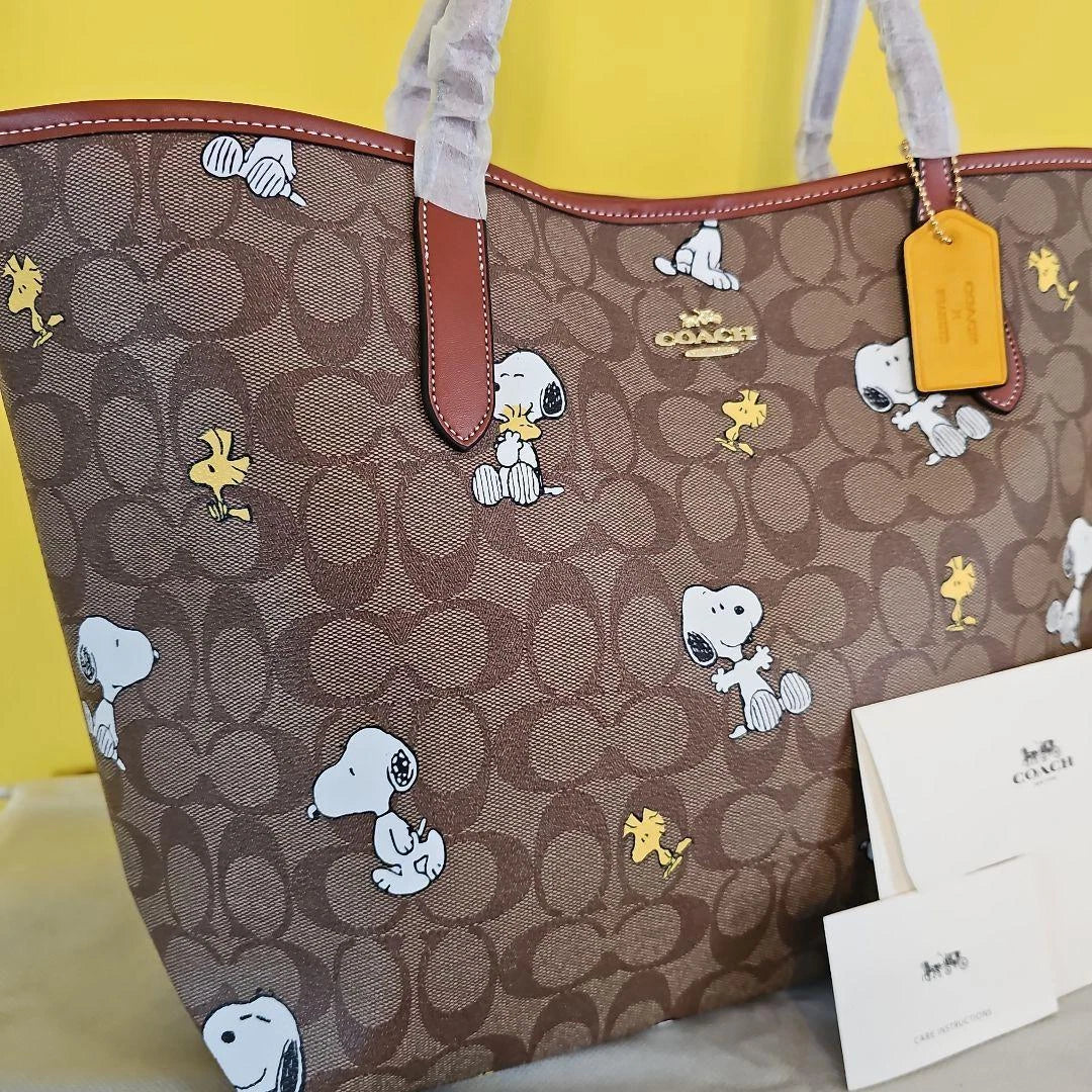 Coach Peanuts Snoopy CF166 Khaki Redwood Multi Tote Bag