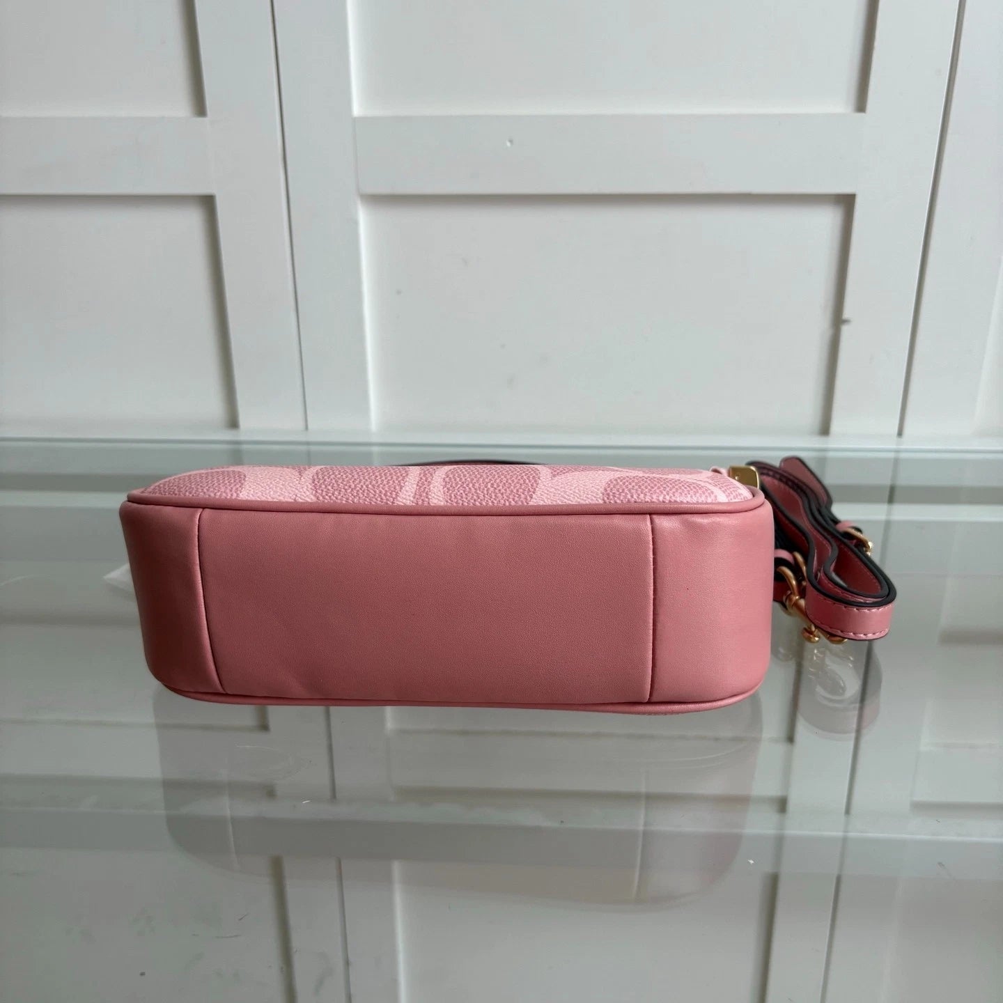 Coach CAL51 Teri Shoulder Bag Powder Pink Gold Signature Canvas Zipper Closure