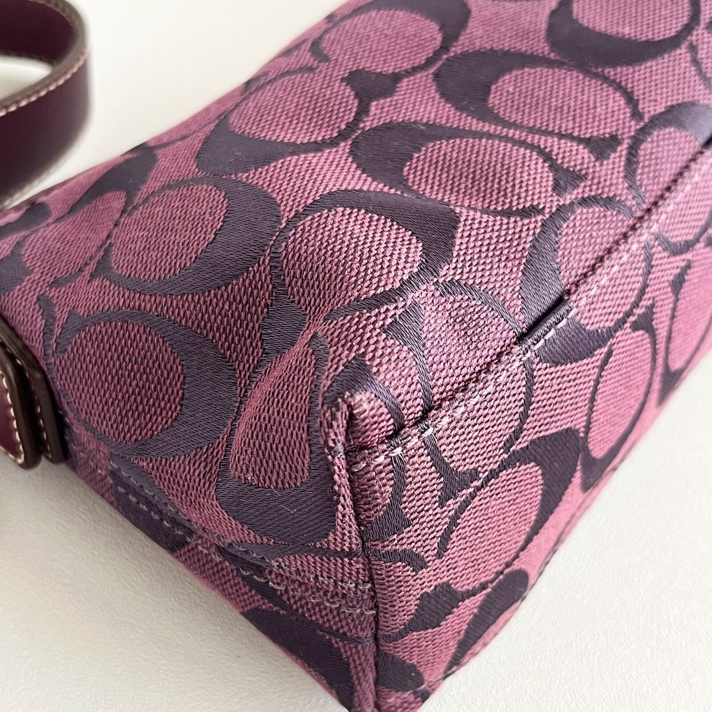 Vintage Coach East West Demi Baguette Bag 6371 Purple handbag Purse Canvas Y2K