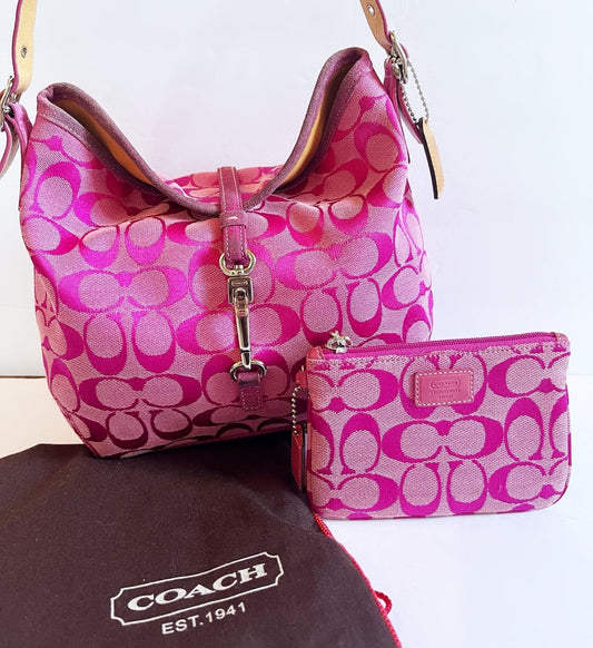 Coach Vintage Pink Signature Suede Hampton Clip Hobo Baguette Bag Purse Y2K Rare