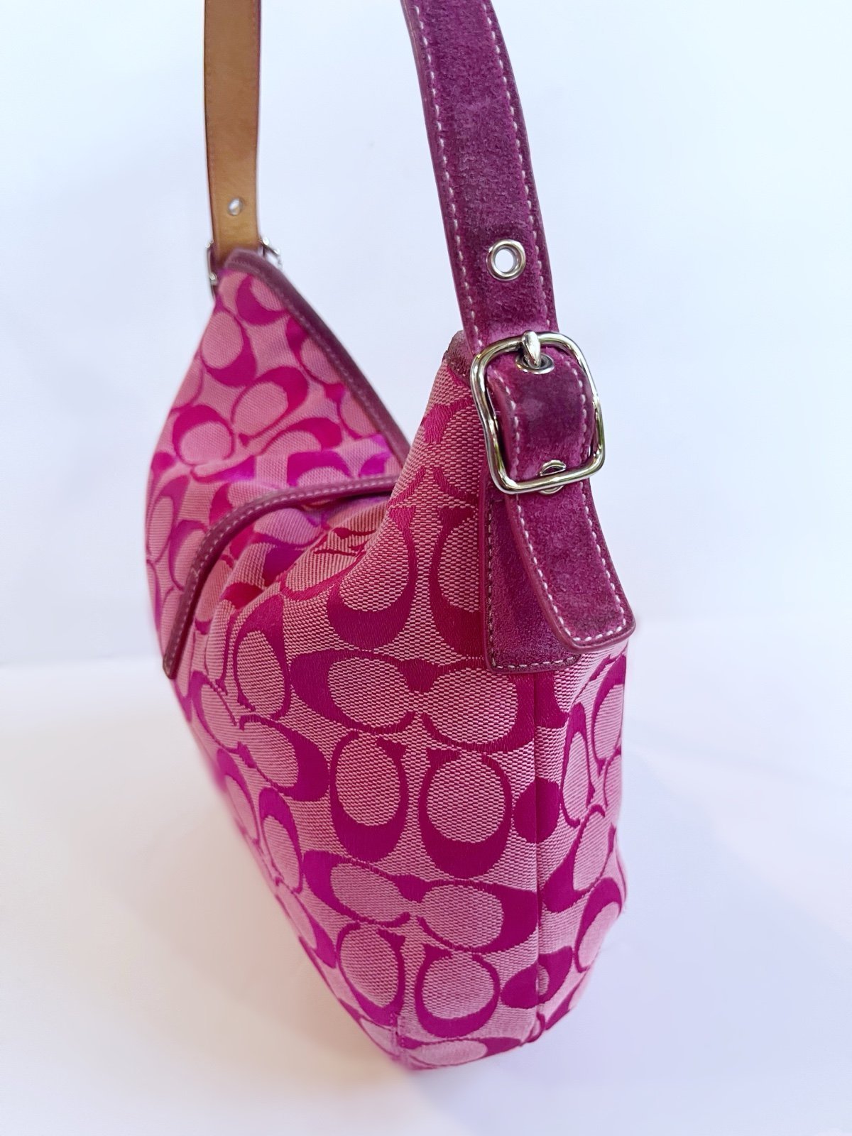Coach Vintage Pink Signature Suede Hampton Clip Hobo Baguette Bag Purse Y2K Rare