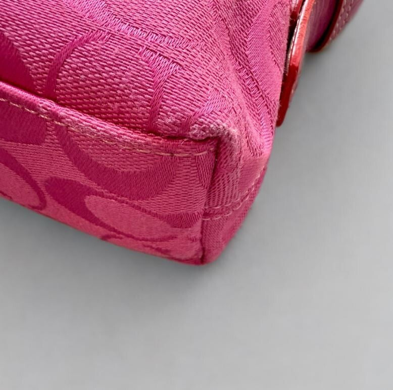 Coach Y2K Pink Hampton Signature East West Demi Baguette Shoulder Bag 6371 China
