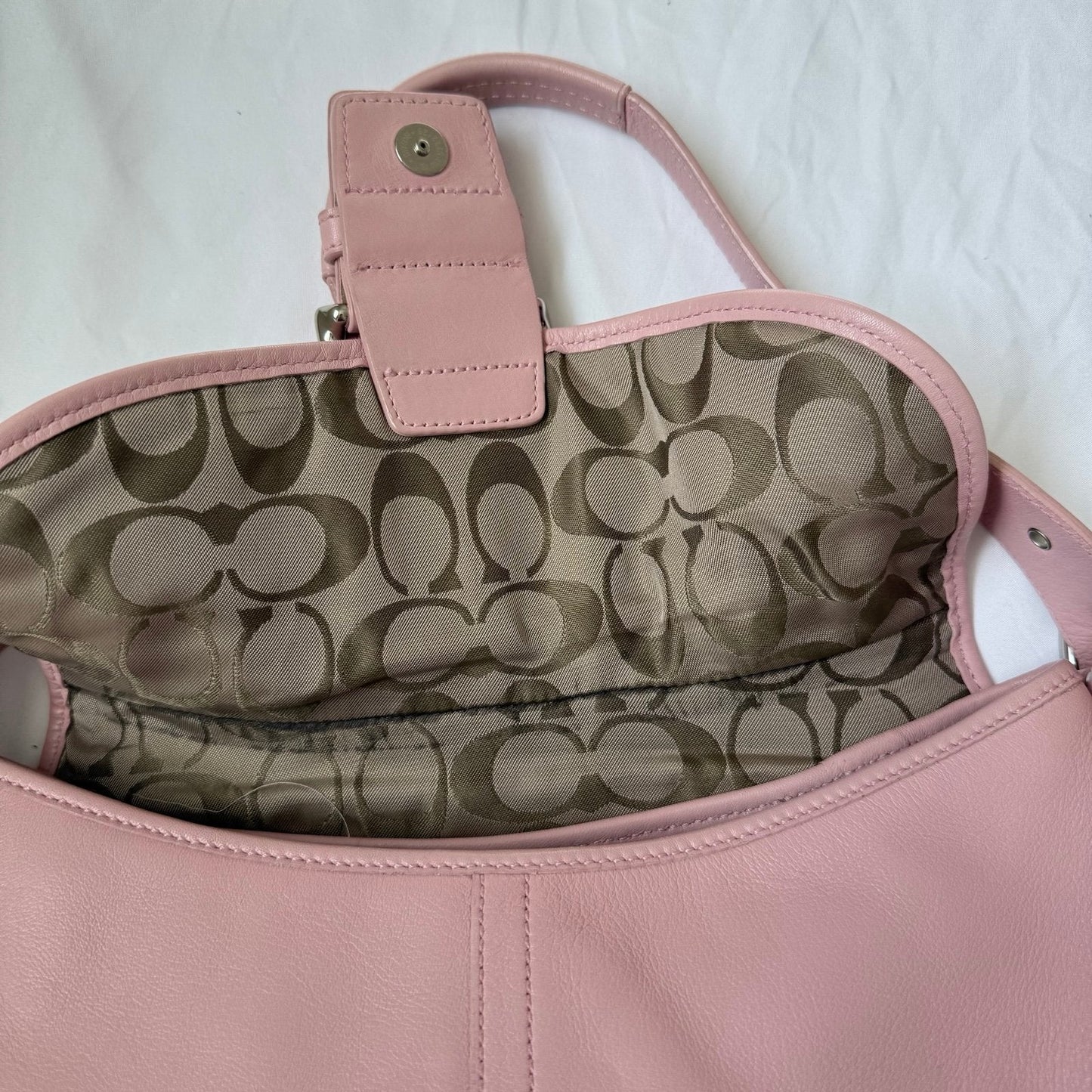 Vintage Coach soho light pink