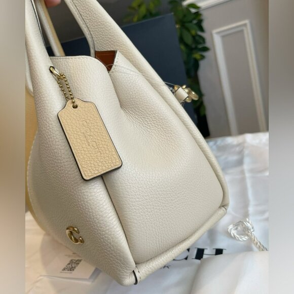 Coach Lana 23 + Large Ski Bear Charm