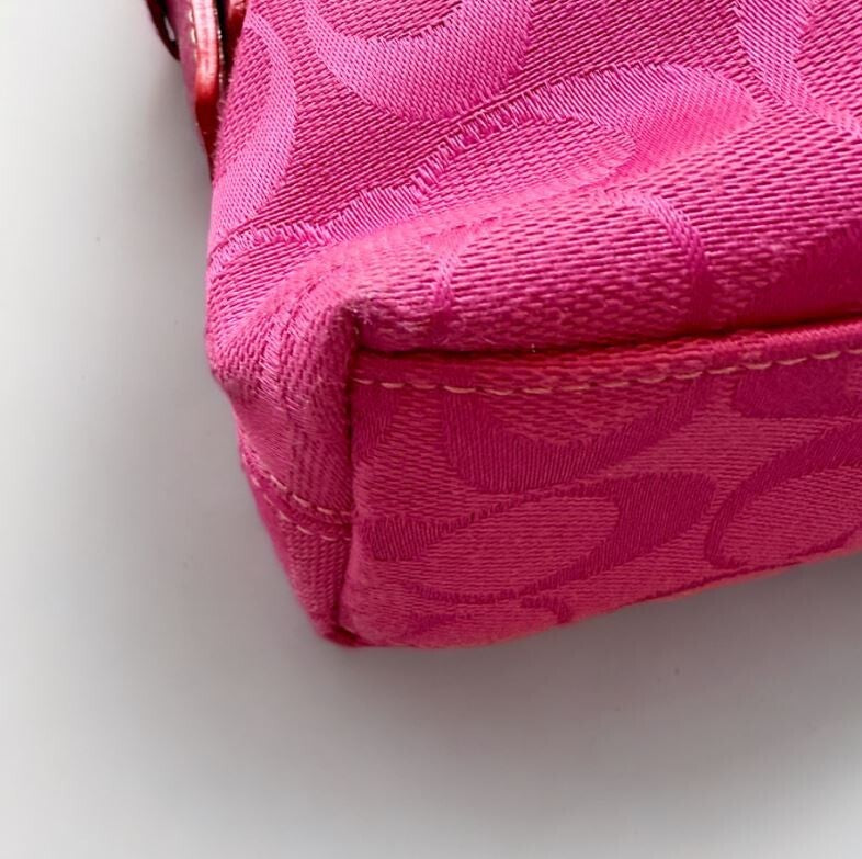 Coach Y2K Pink Hampton Signature East West Demi Baguette Shoulder Bag 6371 China