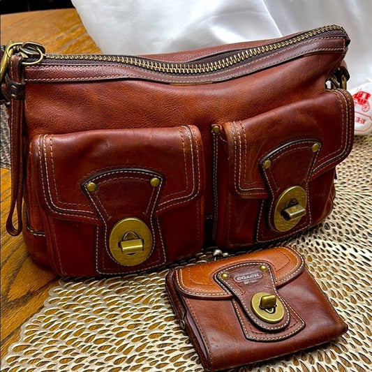 Vintage Whiskey Leather Legacy Stripe Bag and Wallet Set