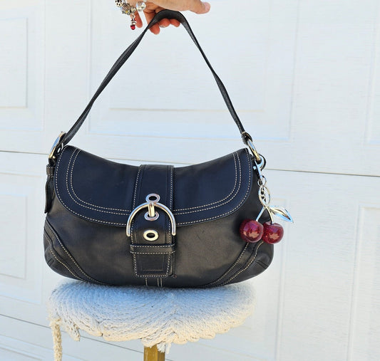 Coach F10910 Soho Y2K Black Leather Shoulder Bag