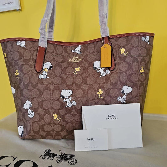 Coach Peanuts Snoopy CF166 Khaki Redwood Multi Tote Bag